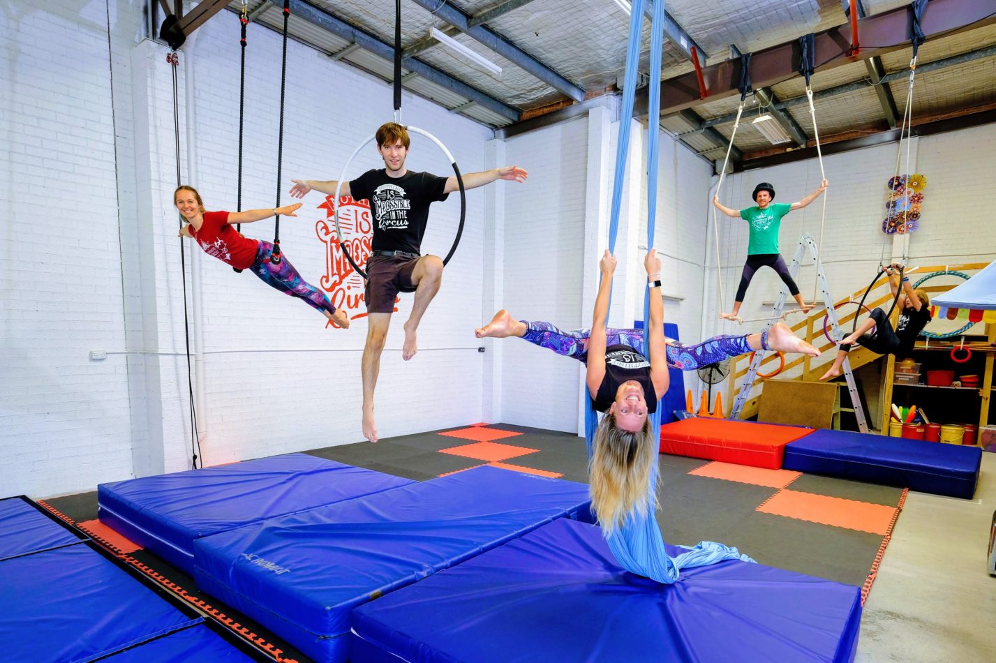 Circus is the Central Coast’s NSW Community Circus. Leading Circus Classes for all across, with performance events across the Central Coast, Sydney and Australia. round about circus leading circus classes for all over the central coast of Australia